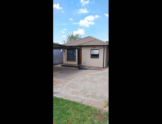 2 BEDROOM PROPERTY TO RENT IN RIVERLEA